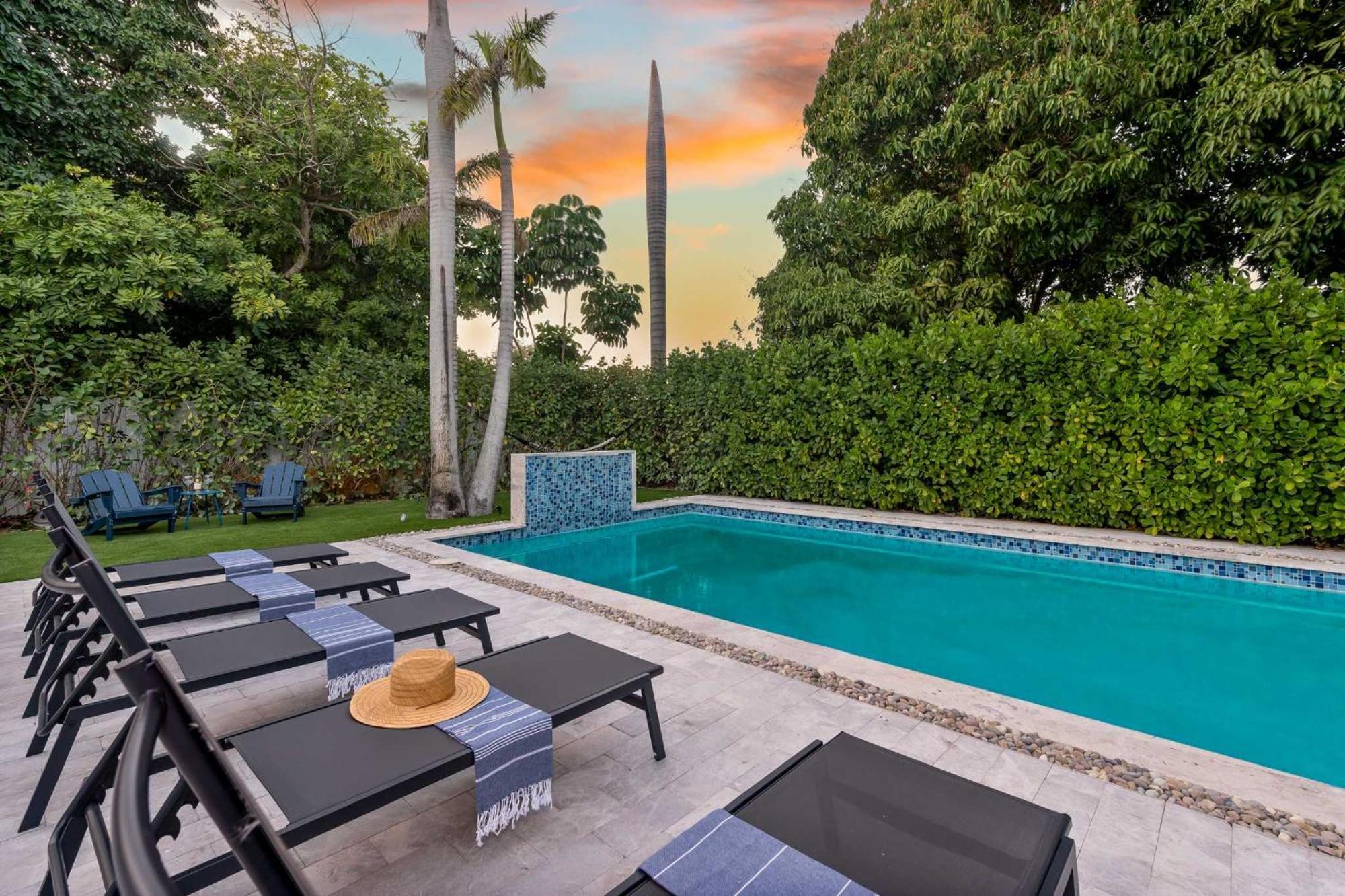 Luxe Heated Pool Fire Pit Games Сasa de vacaciones